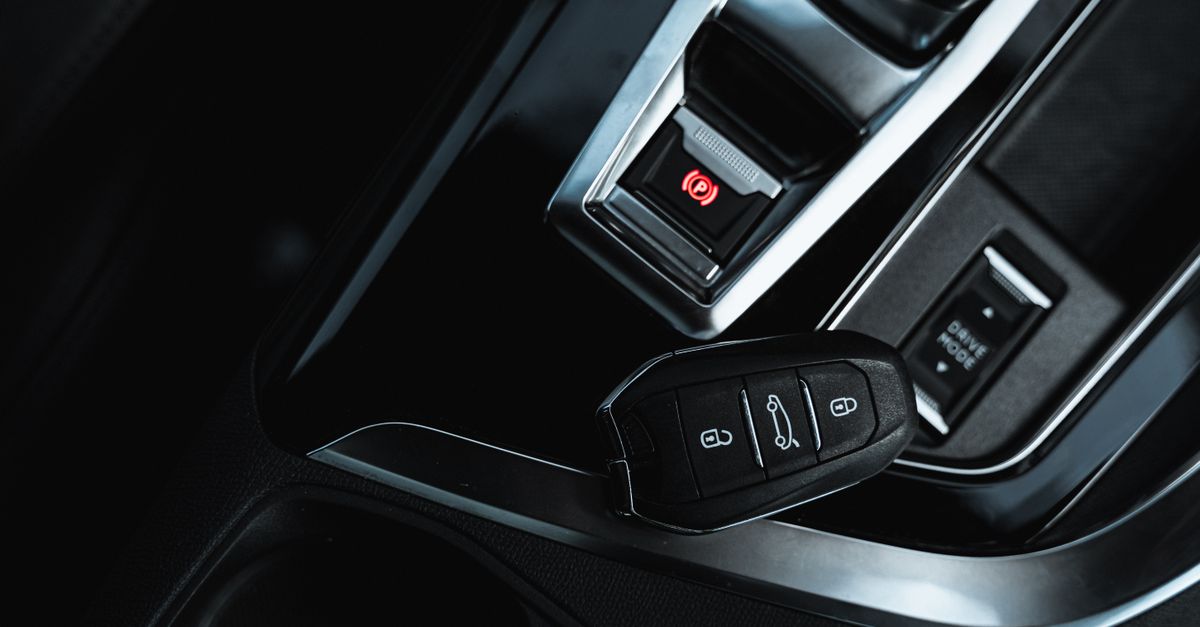 Chevrolet car key fob — Garden State Locksmiths