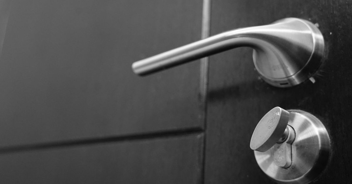 Emergency Locksmith Help When Your Business Can't Open — Garden State Locksmiths